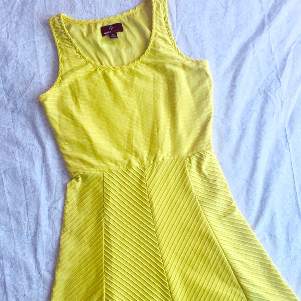 Yellow A-Line Dess